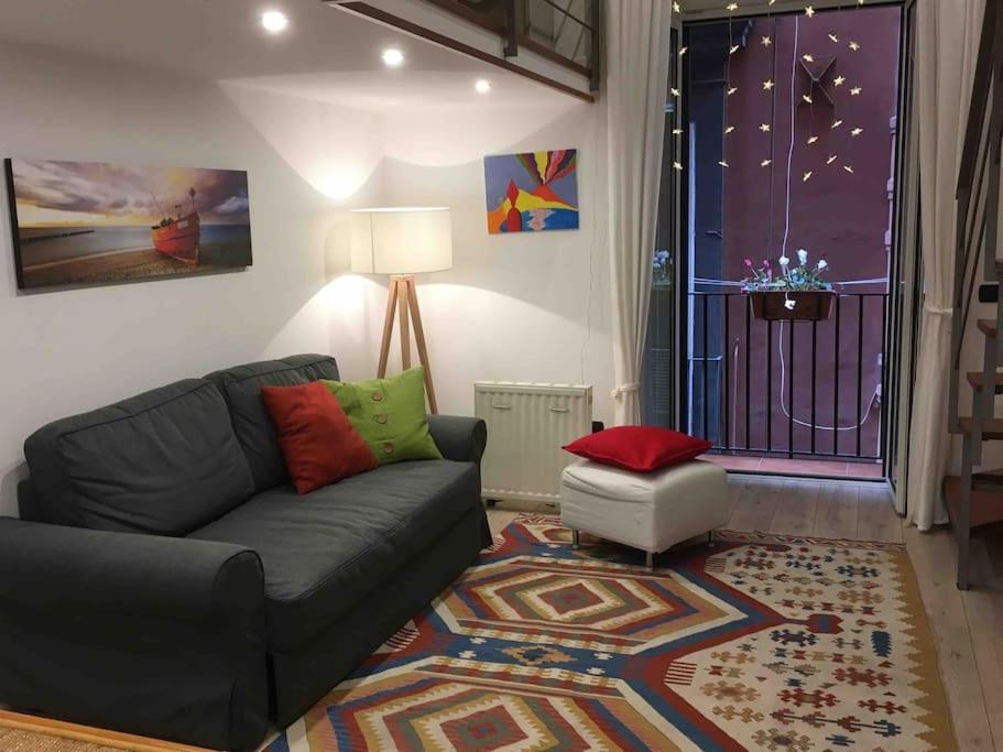 ナポリCasa Via Toledo. Centralissima E Vicina Al Portoアパートメント エクステリア 写真