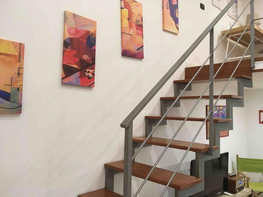 ナポリCasa Via Toledo. Centralissima E Vicina Al Portoアパートメント エクステリア 写真