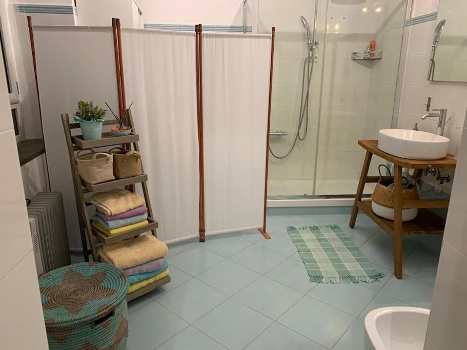 ナポリCasa Via Toledo. Centralissima E Vicina Al Portoアパートメント エクステリア 写真